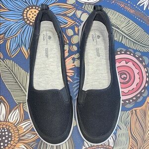 Clarks Women's Black Mesh Slip-On Flats